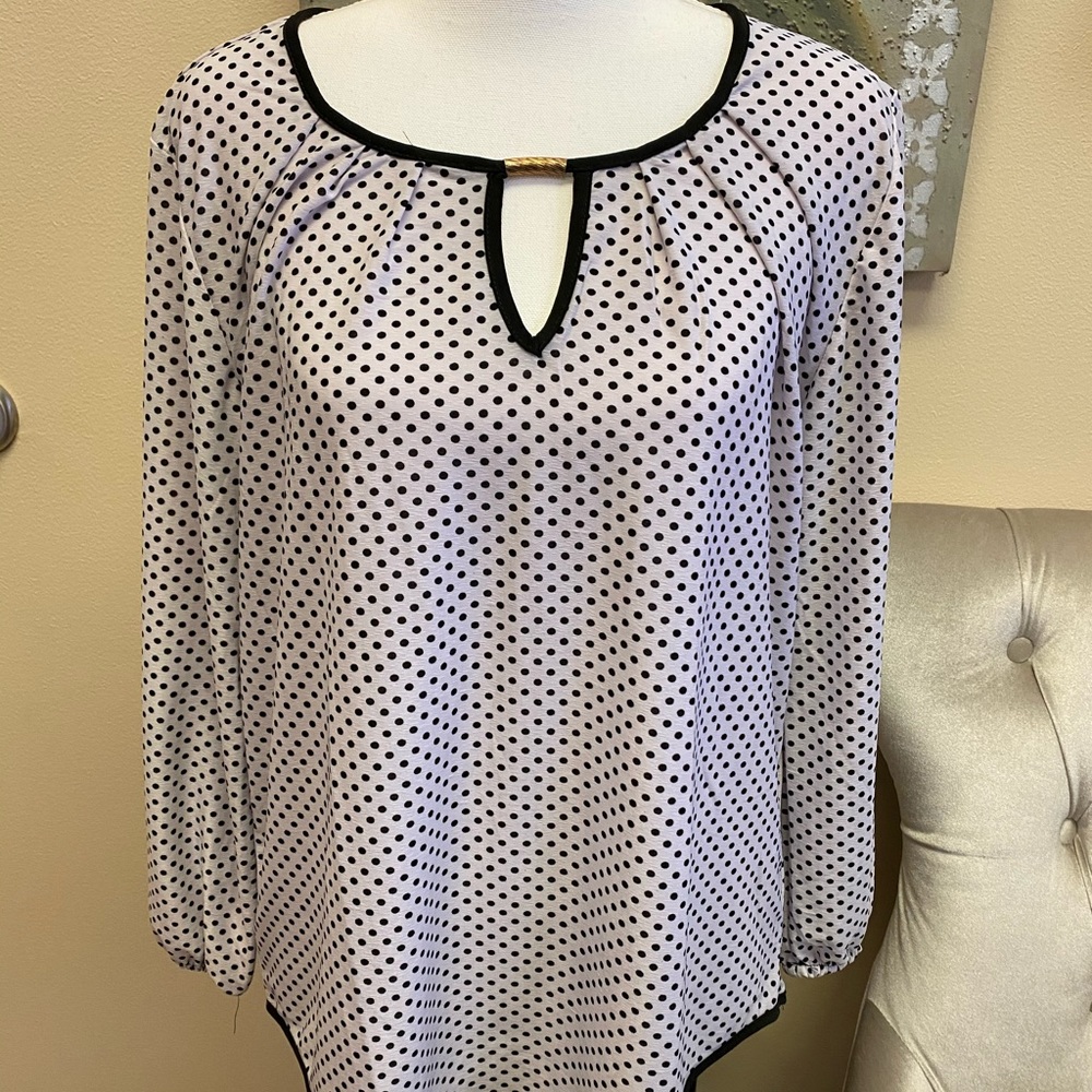 Women’s blouse
